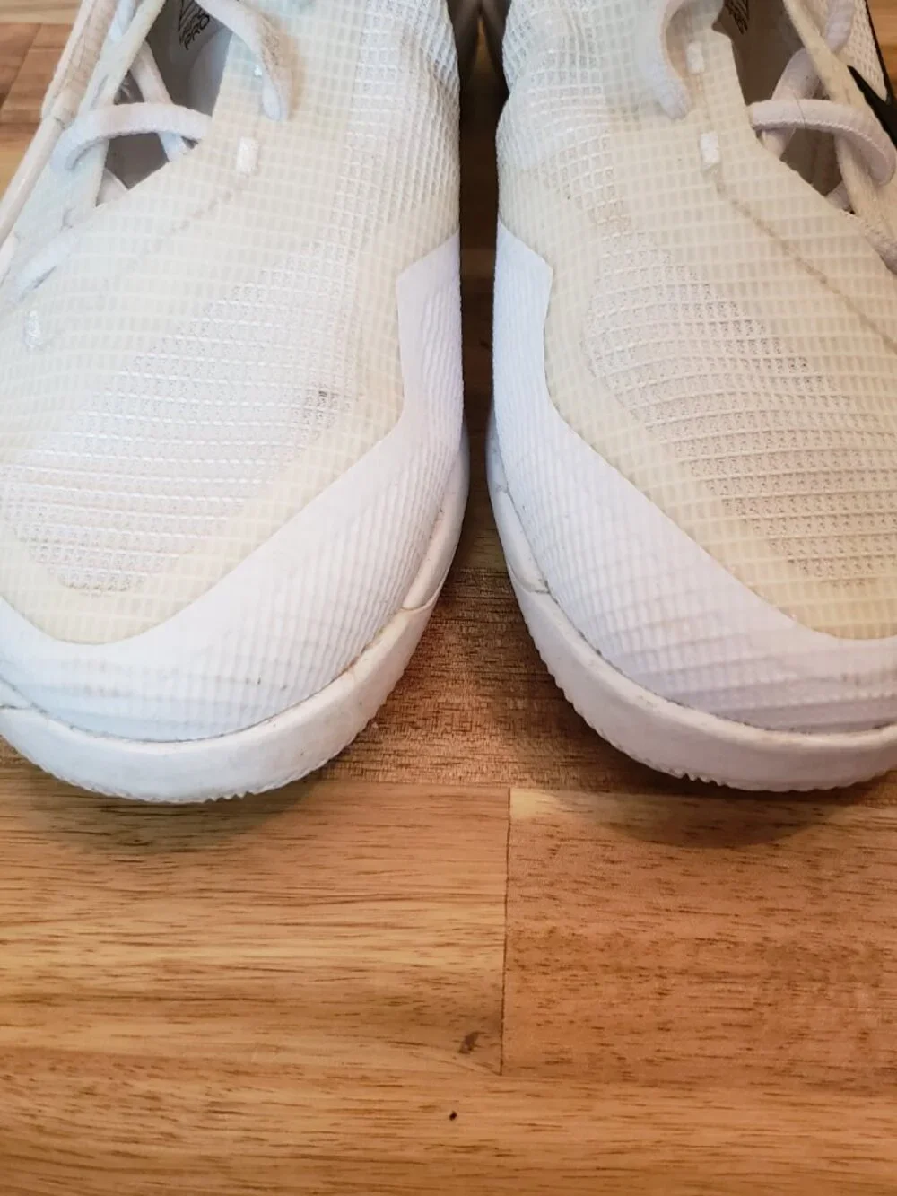 Nike Vapor Pro Junior Tennis Shoe - size 2 Youth - Picture 4 of 7
